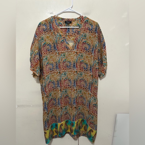 Tolani Tops - Tolani brand women's paisley print blouse bohemian-style Size Small